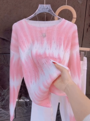 Winter Glow Knitwear – Pink & White Ombre Magic